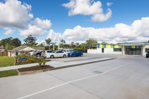 02-carpark-300x200